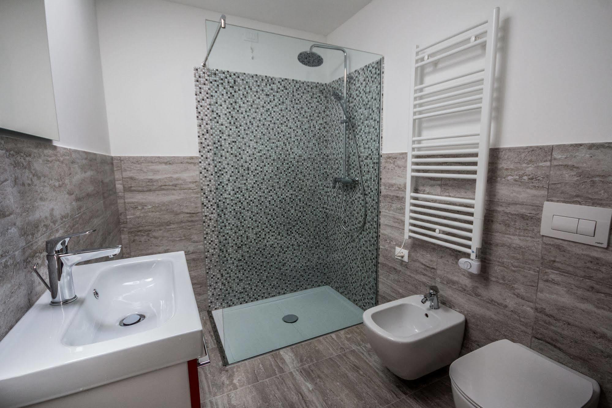 Homiquo - Royal Suite Como Lake Lake Como Buitenkant foto